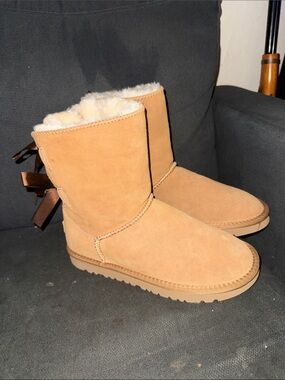 UGG Chestnut Suede Shearling Short Boots with Back Bows